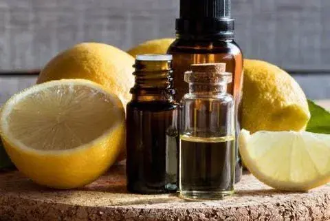 Aceites esenciales para el cabello graso - Aceite esencial de Limón